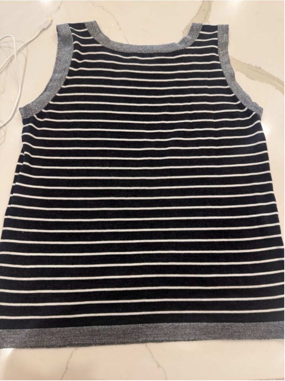 CHANEL 09C Cashmere Silk Twin Set Cardigan Tank Top CC Heart Logo IT 40 - Picture 7 of 10